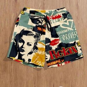 Graphic Print Loose Fit Sweat Shorts